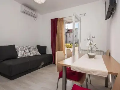 Ferienwohnung für 4 Personen in Šibenik 9/10