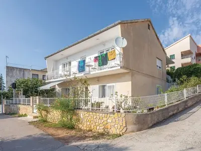 Ferienwohnung für 6 Personen in Šibenik 1/10