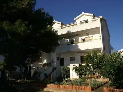 Ferienwohnung für 6 Personen in Šibenik 2/10