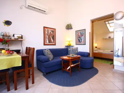 Ferienwohnung für 2 Personen (36 m²) in Krapanj 6/10