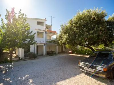 Ferienwohnung für 4 Personen in Šibenik 9/10