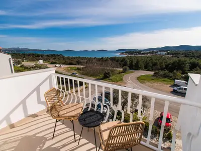 Ferienwohnung für 3 Personen (30 m²) in Šibenik 1/10