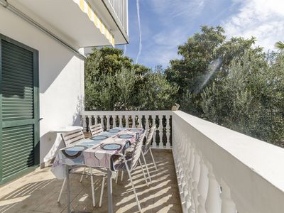 balcony-terrace