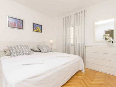 Ferienwohnung für 6 Personen (80 m²) in Sibenik-Brodarica 1/10