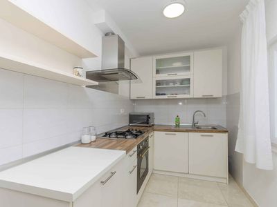 Ferienwohnung für 6 Personen (80 m²) in Sibenik-Brodarica 3/10