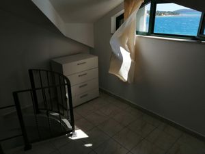 18323594-Ferienwohnung-2-Sibenik-Brodarica-300x225-5