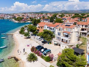 19697731-Ferienwohnung-2-Sibenik-Brodarica-300x225-0