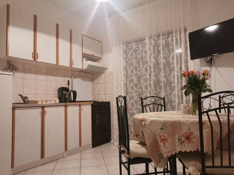 23926336-Ferienwohnung-4-Sibenik-Brodarica-800x600-2