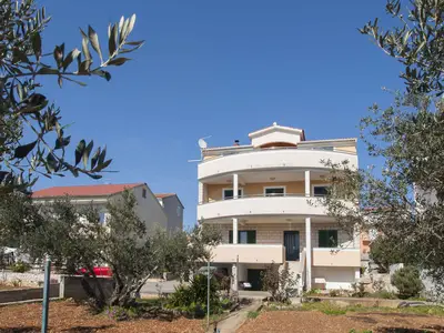Ferienwohnung für 8 Personen (95 m²) in Sibenik-Brodarica 3/10