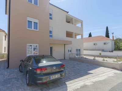 Ferienwohnung für 5 Personen (80 m²) in Sibenik-Brodarica 1/10