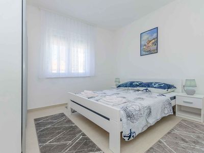 Ferienwohnung für 5 Personen (80 m²) in Sibenik-Brodarica 5/10