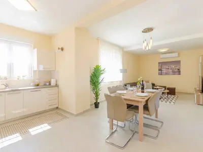 Ferienwohnung für 5 Personen (80 m²) in Sibenik-Brodarica 10/10
