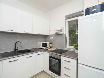 Ferienwohnung für 6 Personen (55 m²) in Sibenik-Brodarica 10/10