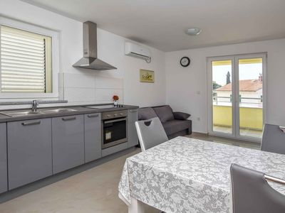 Ferienwohnung für 3 Personen (50 m²) in Sibenik-Brodarica 6/10