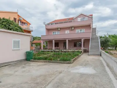 Ferienwohnung für 6 Personen (90 m²) in Sibenik-Brodarica 4/10