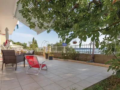 Ferienwohnung für 6 Personen (103 m²) in Sibenik-Brodarica 9/10