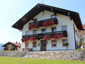Ferienwohnung für 4 Personen in Siegsdorf