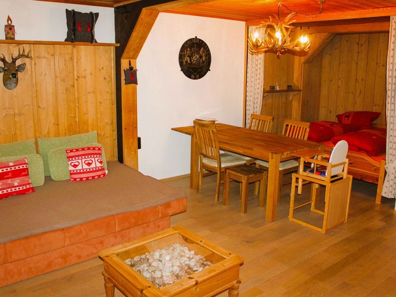 23976192-Ferienwohnung-2-Siegsdorf-800x600-2