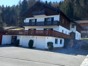 23967868-Ferienwohnung-4-Siegsdorf-300x225-0