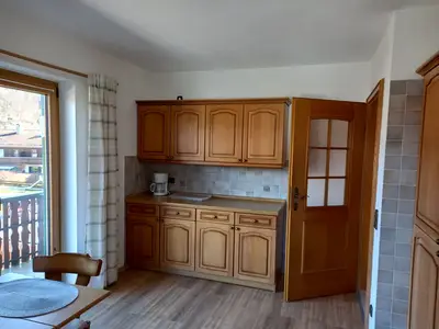 Küche mit Kaffeemaschine