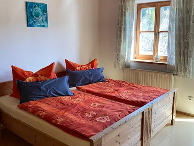 Schlafzimmer 1