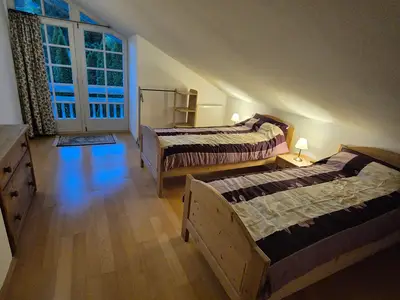 Schlafzimmer 2
