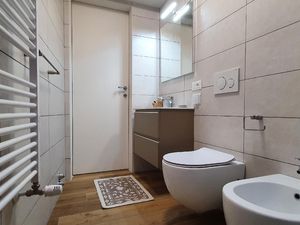 23560780-Ferienwohnung-6-Siena-300x225-3