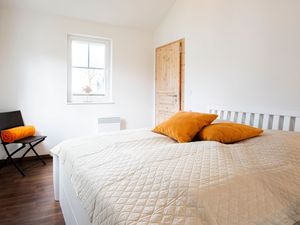 23871184-Ferienwohnung-3-Sierksdorf-300x225-5