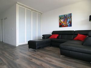 23871323-Ferienwohnung-3-Sierksdorf-300x225-2