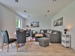 23971074-Ferienwohnung-4-Sierksdorf-300x225-1