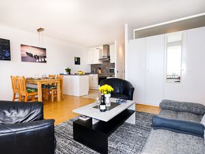 22321341-Ferienwohnung-4-Sierksdorf-300x225-4