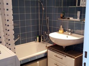 24016526-Ferienwohnung-4-Sierksdorf-300x225-5