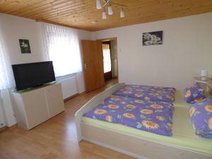 21698469-Ferienwohnung-4-Siesbach-300x225-3