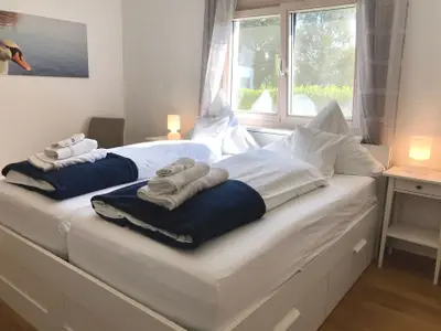 Schlafzimmer 2