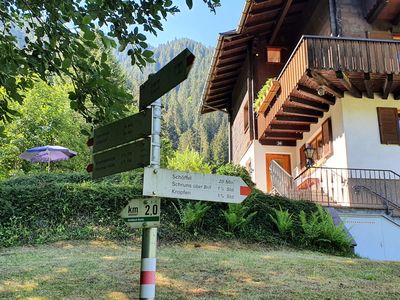 Haus und Wanderwege