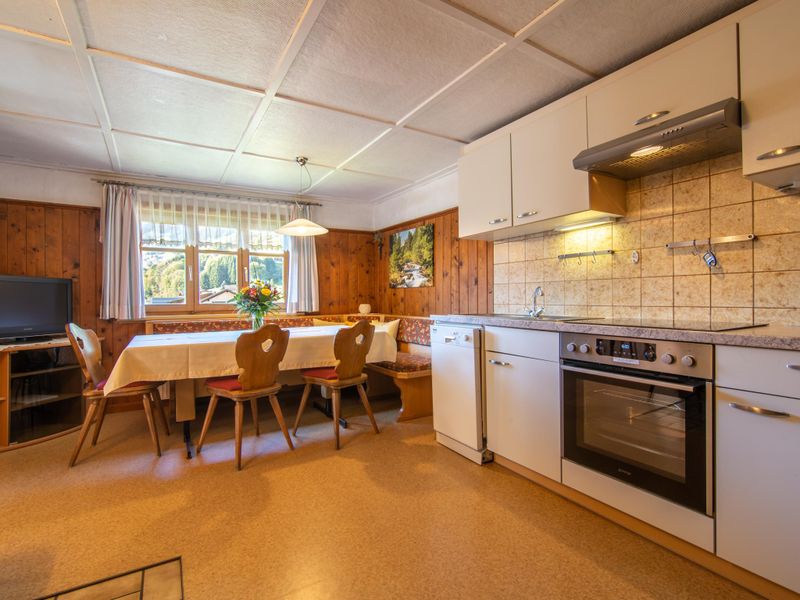 23896426-Ferienwohnung-8-Silbertal-800x600-1