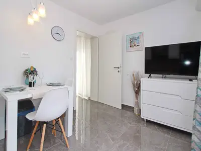 Ferienwohnung für 2 Personen (26 m²) in Šilo 9/10