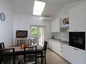 Ferienwohnung für 5 Personen (60 m²) in Šilo