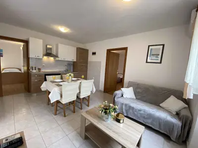 Ferienwohnung für 6 Personen (57 m²) in Šilo 10/10