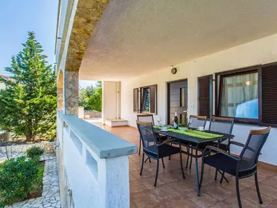 Ferienwohnung für 5 Personen (45 m²) in Šilo 2/10