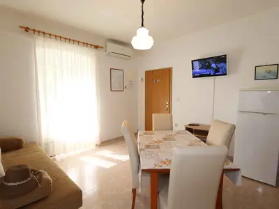 Ferienwohnung für 3 Personen (40 m²) in Šilo 9/10