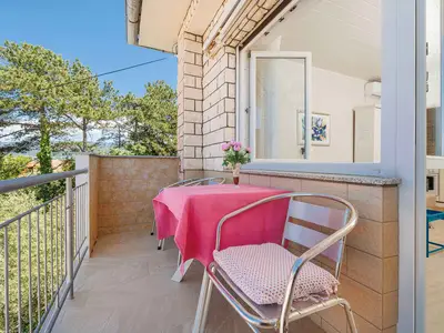 Ferienwohnung für 3 Personen (40 m²) in Šilo 2/10