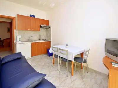 Ferienwohnung für 3 Personen (34 m²) in Šilo 4/10