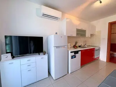 Ferienwohnung für 5 Personen (45 m²) in Šilo 5/10