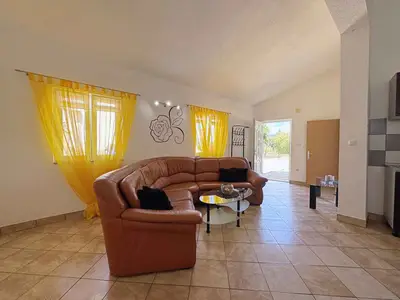 Ferienwohnung für 5 Personen (70 m²) in Šilo 4/10