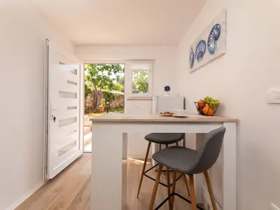 Ferienwohnung für 2 Personen (30 m²) in Šilo 8/10