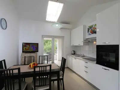 Ferienwohnung für 5 Personen (80 m²) in Šilo 4/10