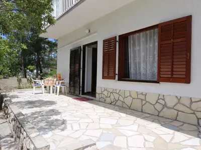 Ferienwohnung für 3 Personen (40 m²) in Šilo 1/10