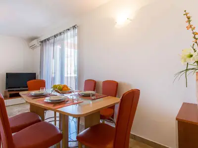 Ferienwohnung für 5 Personen (60 m²) in Šilo 4/10