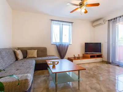 Ferienwohnung für 5 Personen (60 m²) in Šilo 5/10